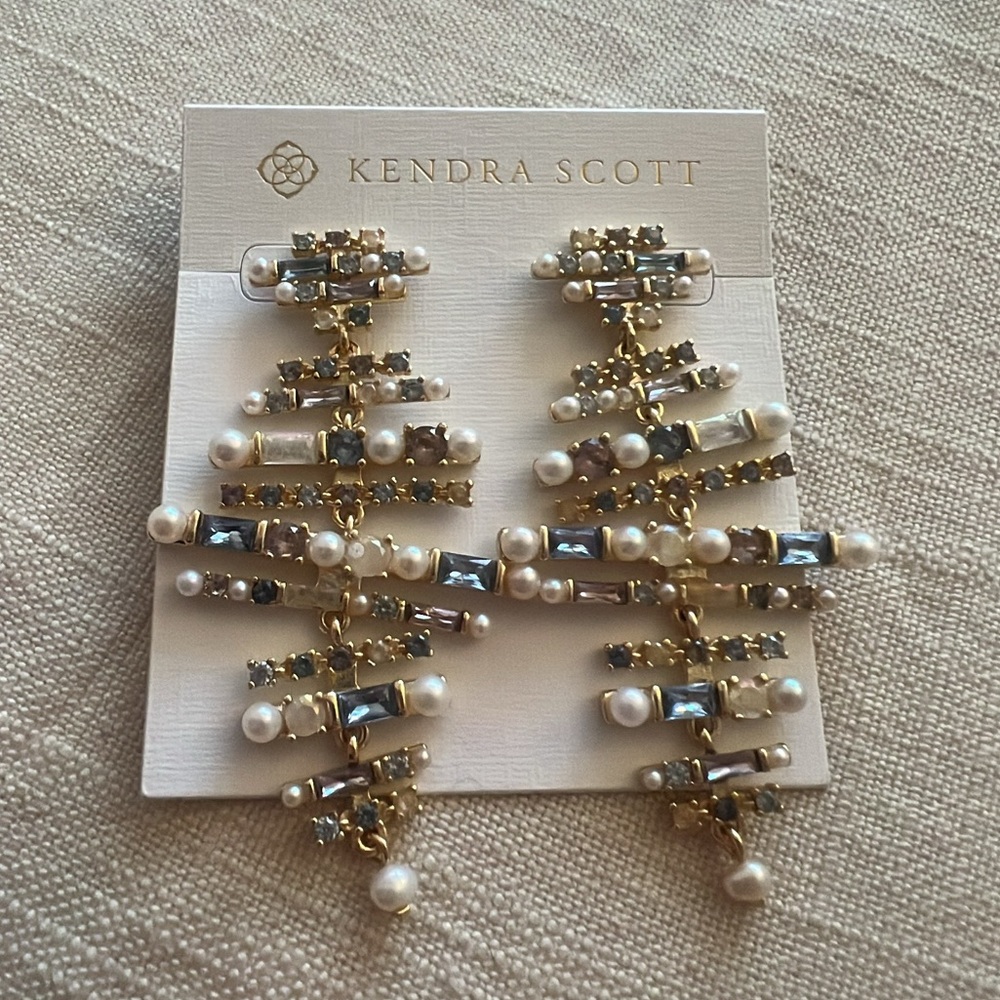 Madelyn Statement - NWOT